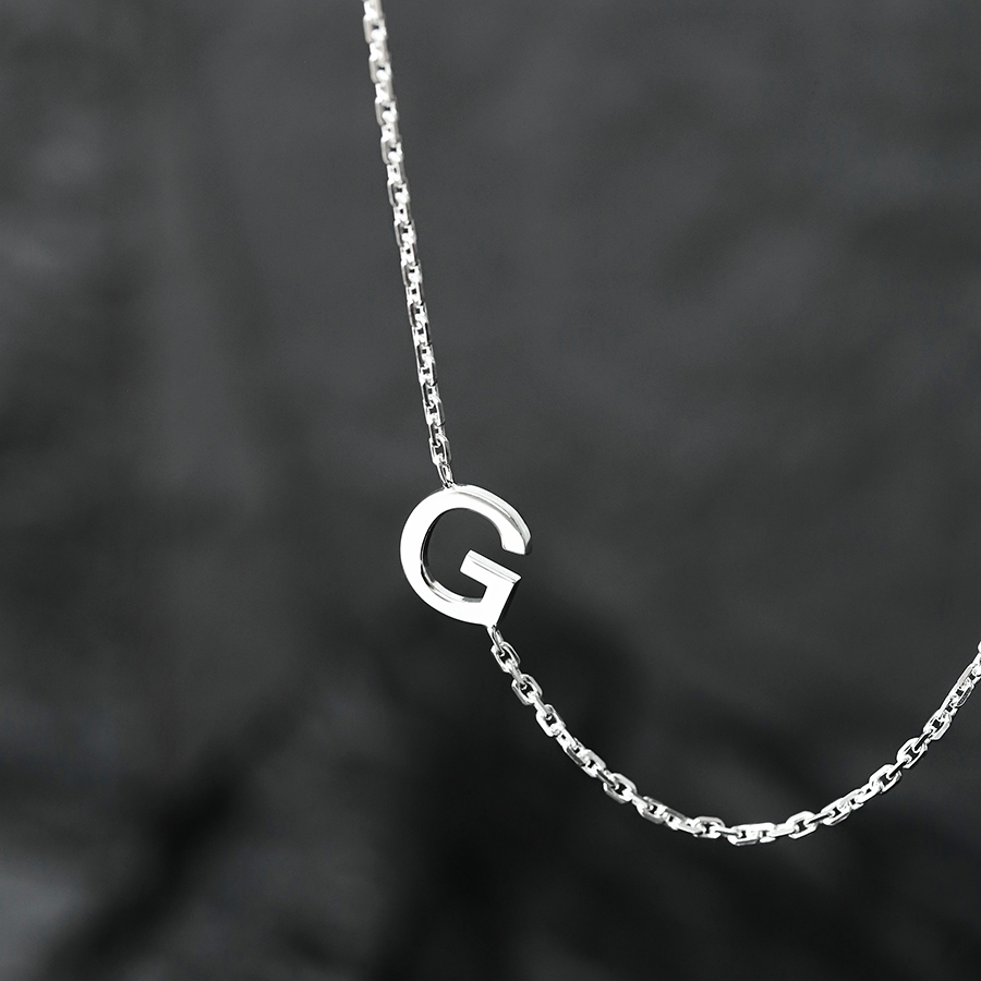 Цепь 2 мм с буквой
