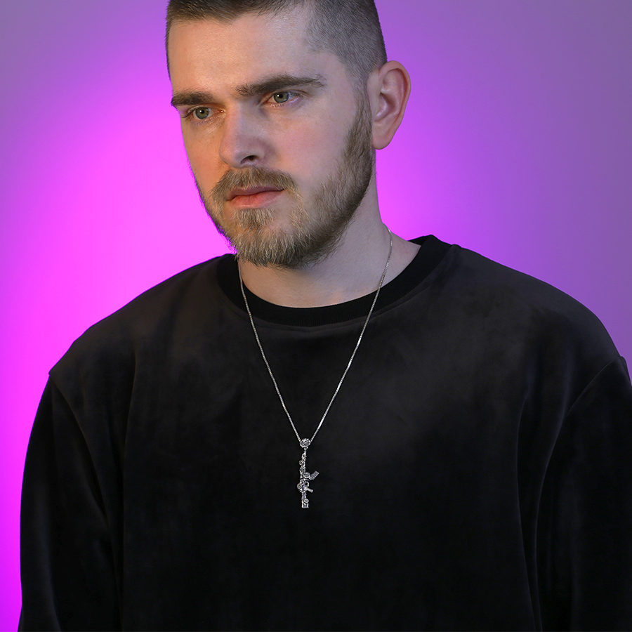 Кулон "Автомат"