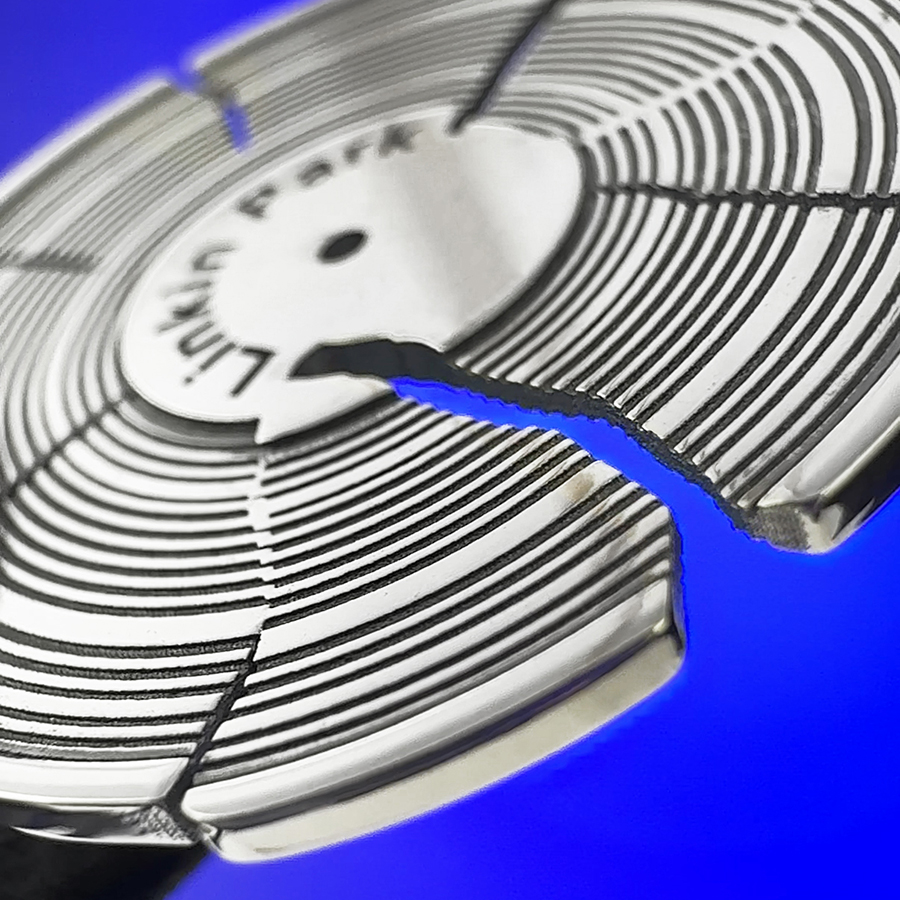 Кулон «Виниловая пластинка разбитая»