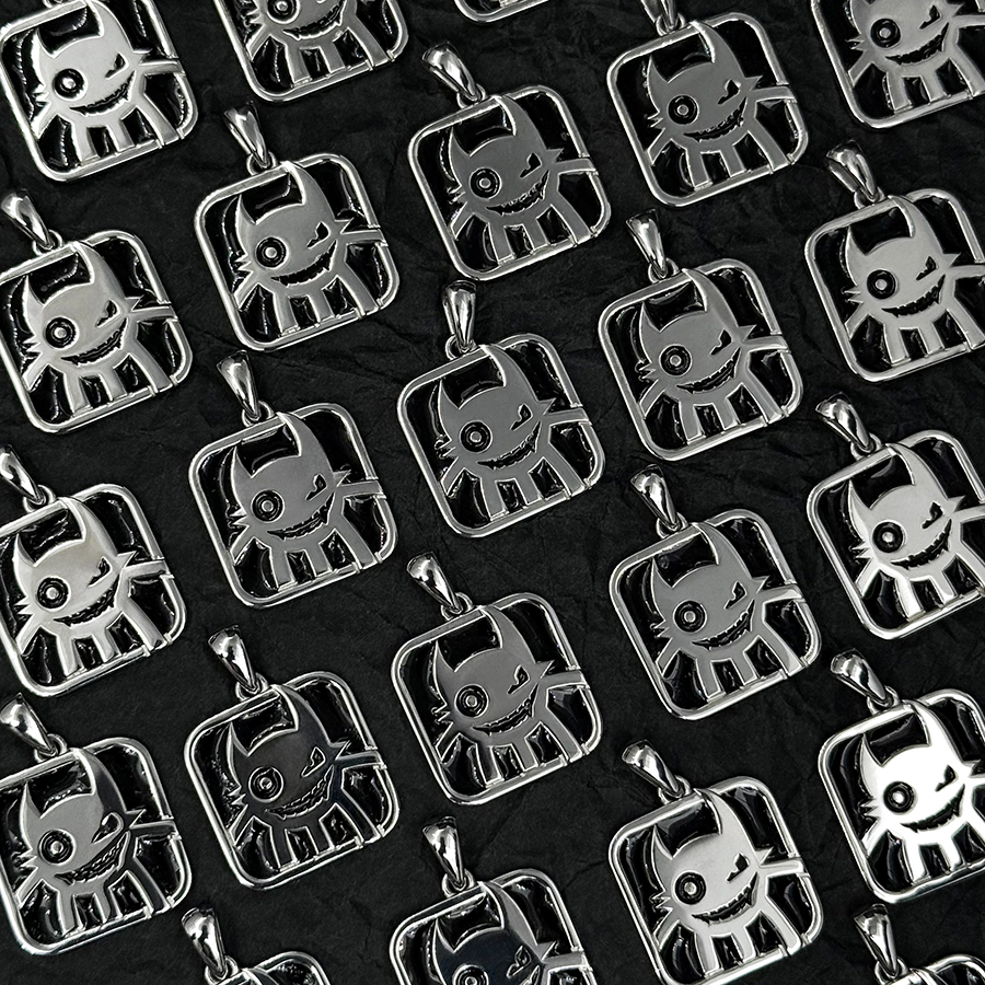 Кулон для студии «Crazybit»