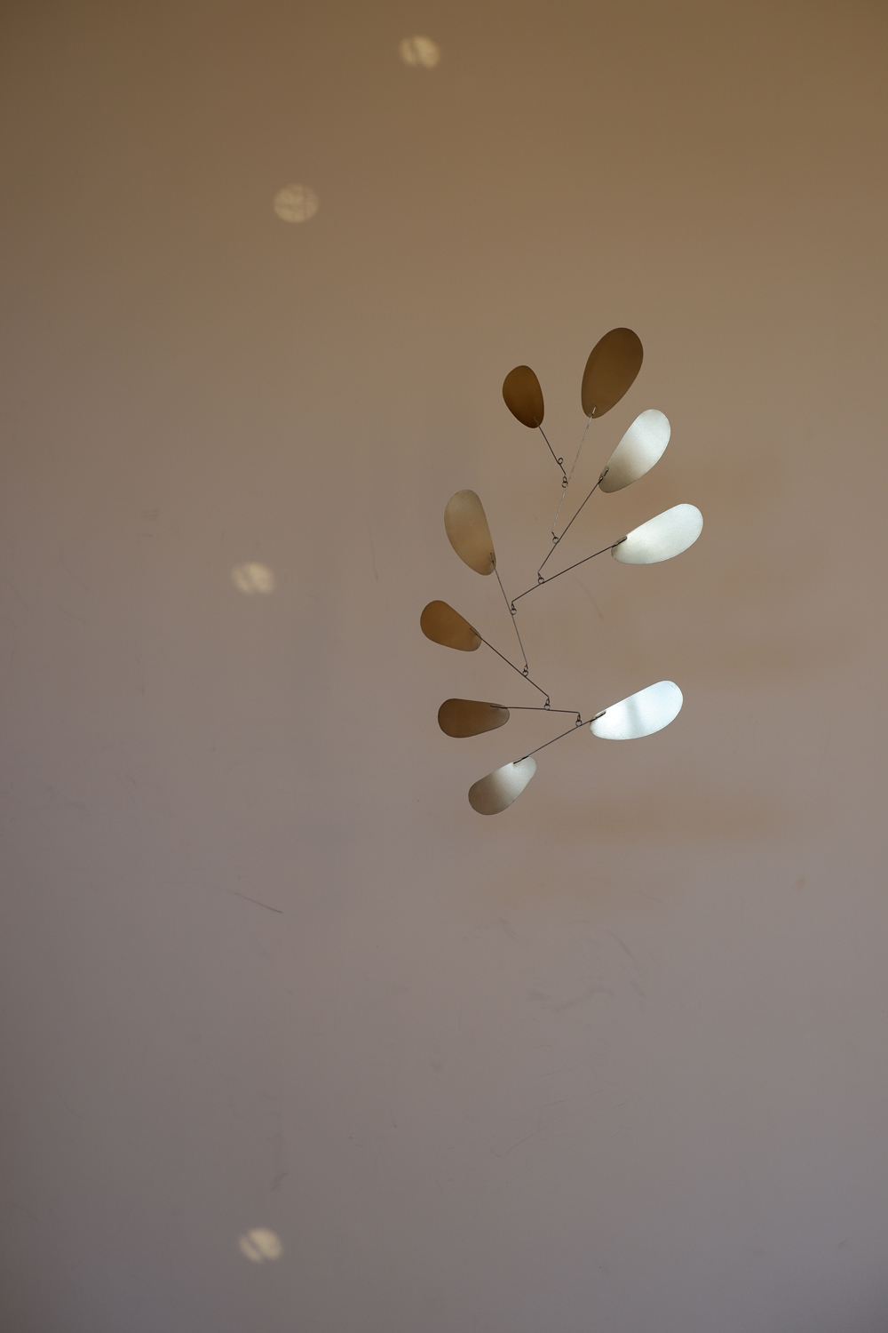 Dolly Brass интерьерный мобиль