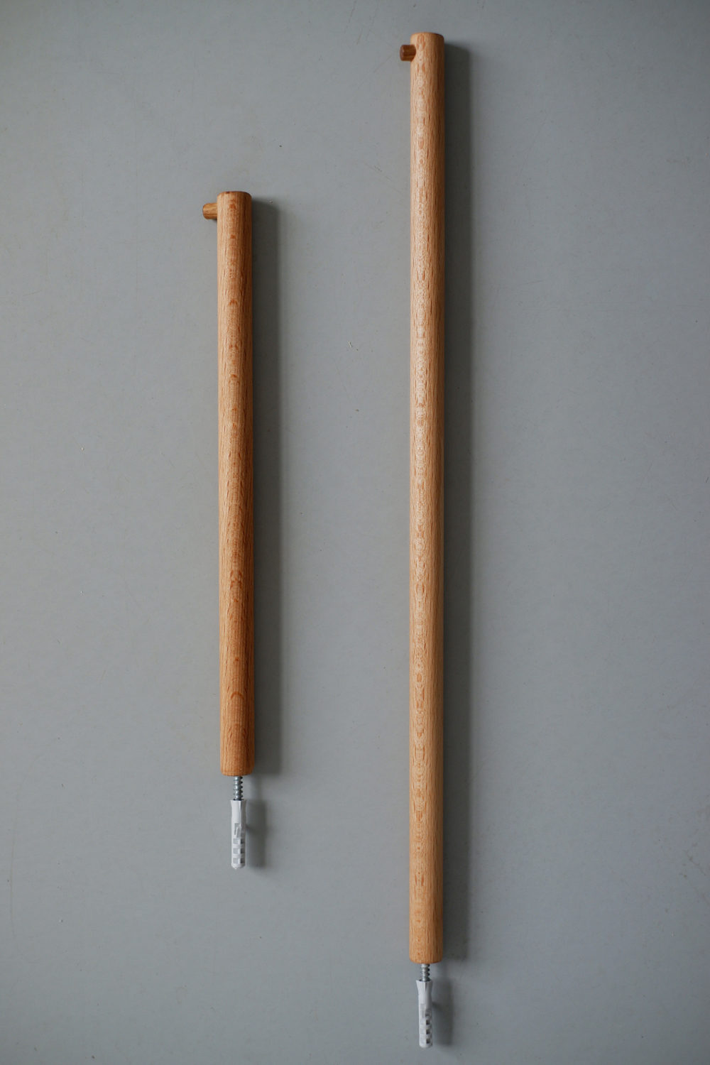 Настенный держатель для мобиля