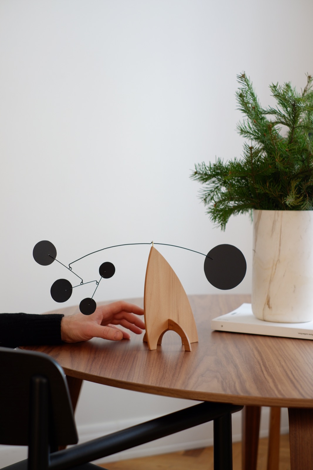 Hamoni black настольный мобиль