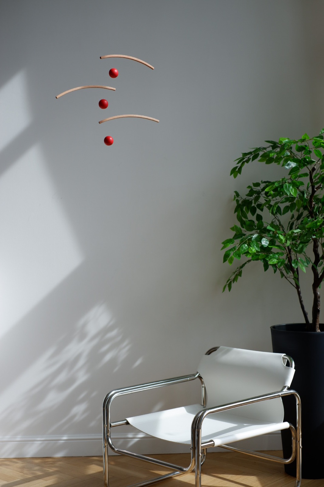 Minami  интерьерный мобиль