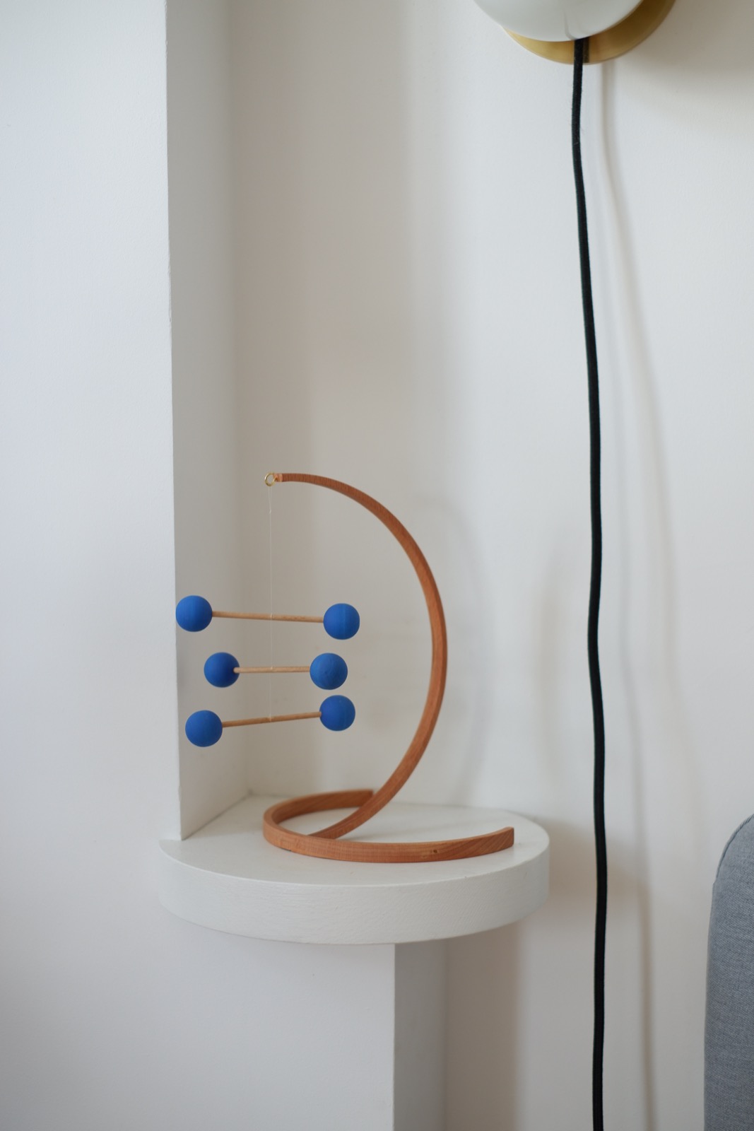 Nikki настольный мобиль