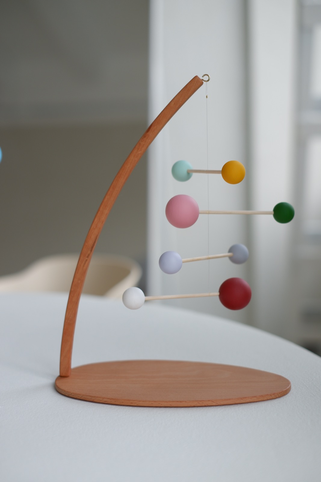 Simon color настольный мобиль