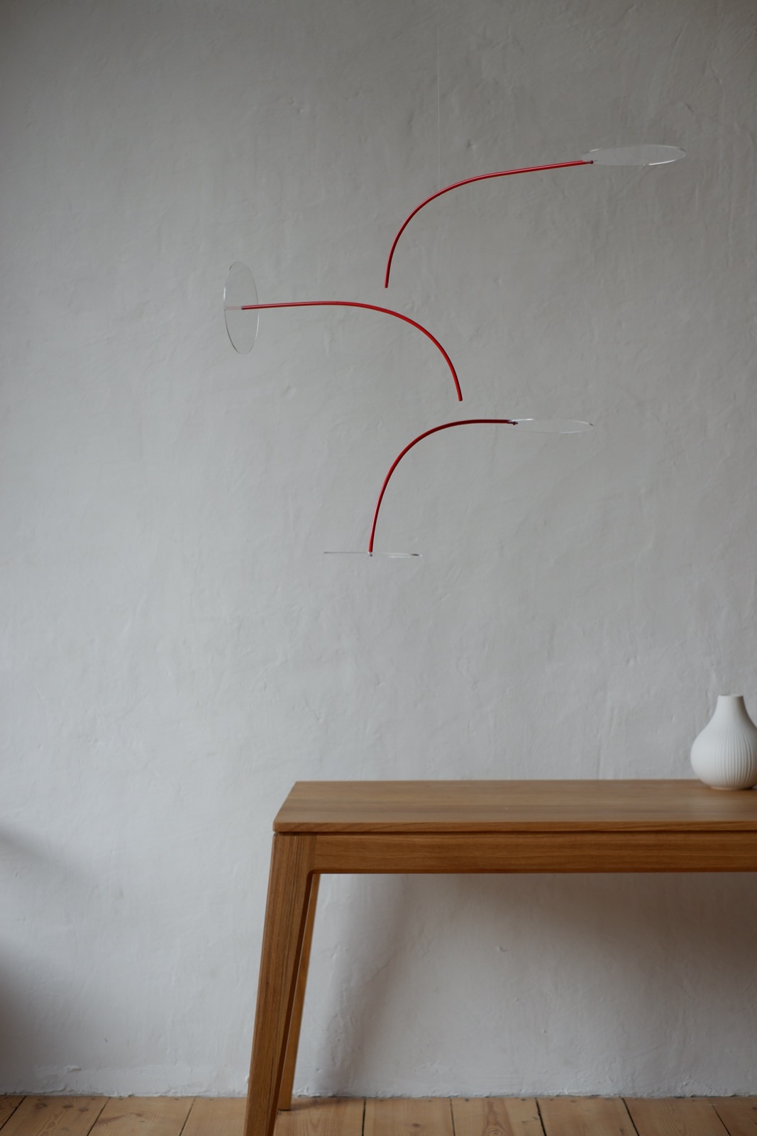 Red line интерьерный мобиль