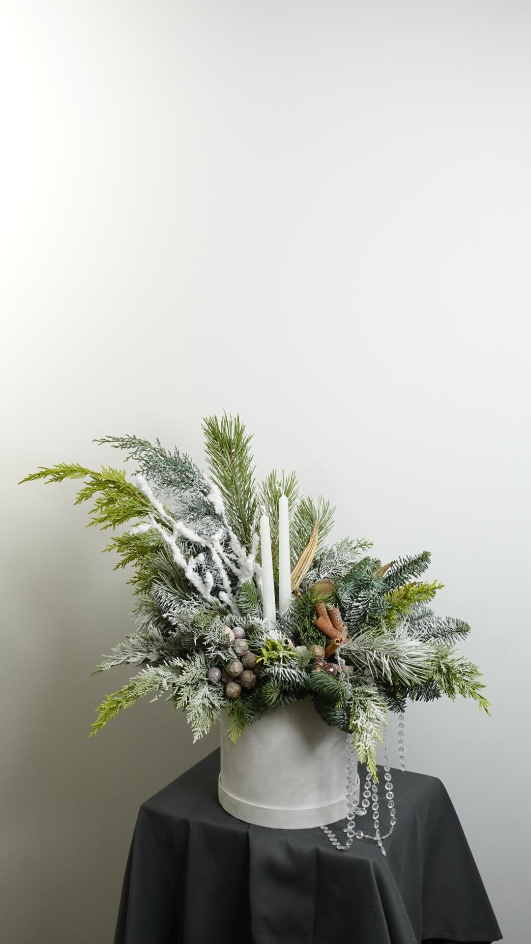 Новогодняя композиция в коробке