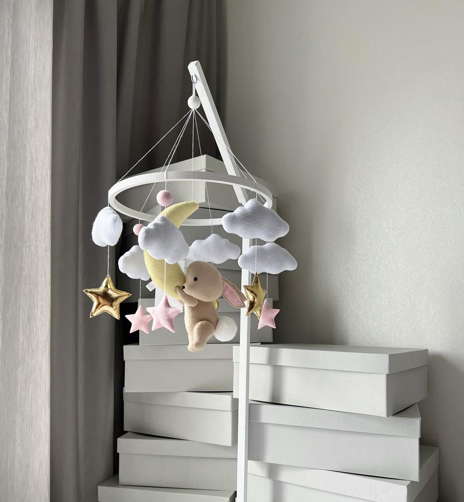 Мобиль «Зайка на луне»