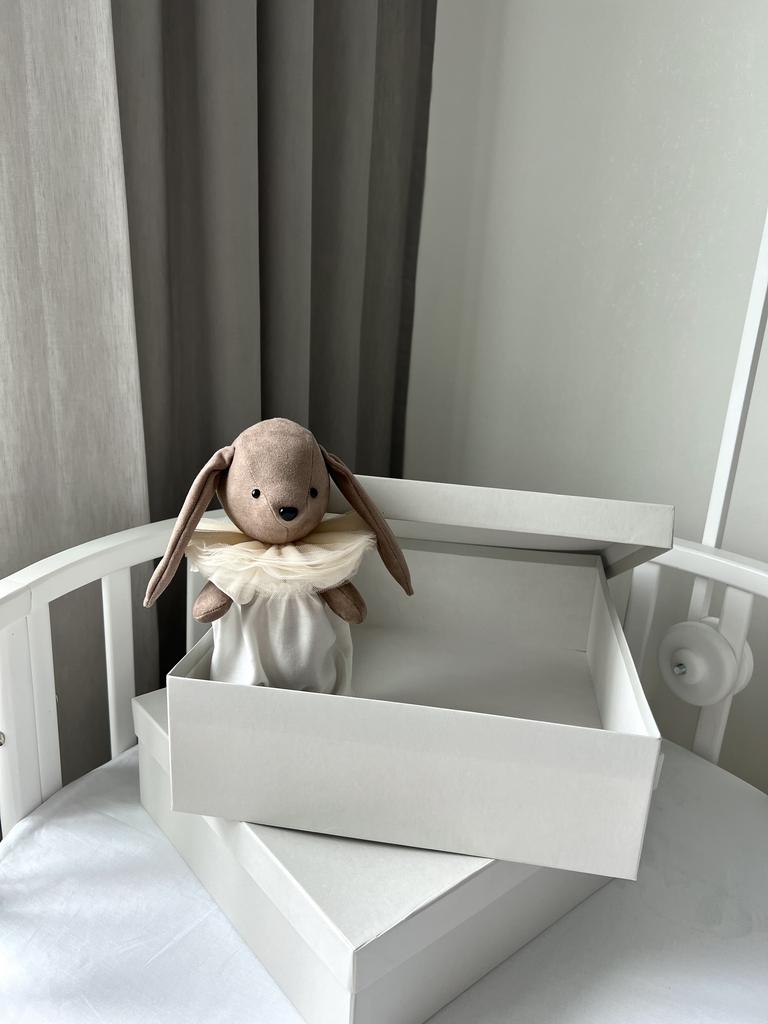 Зайка из двухсторонней замши в штанишках с воротником (зайка в шоколадном цвете)