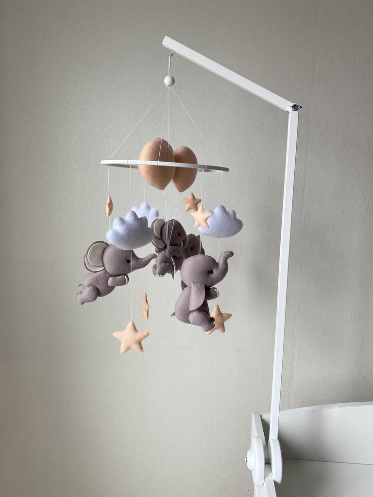 Мобиль «Слоники со звёздами и луной»