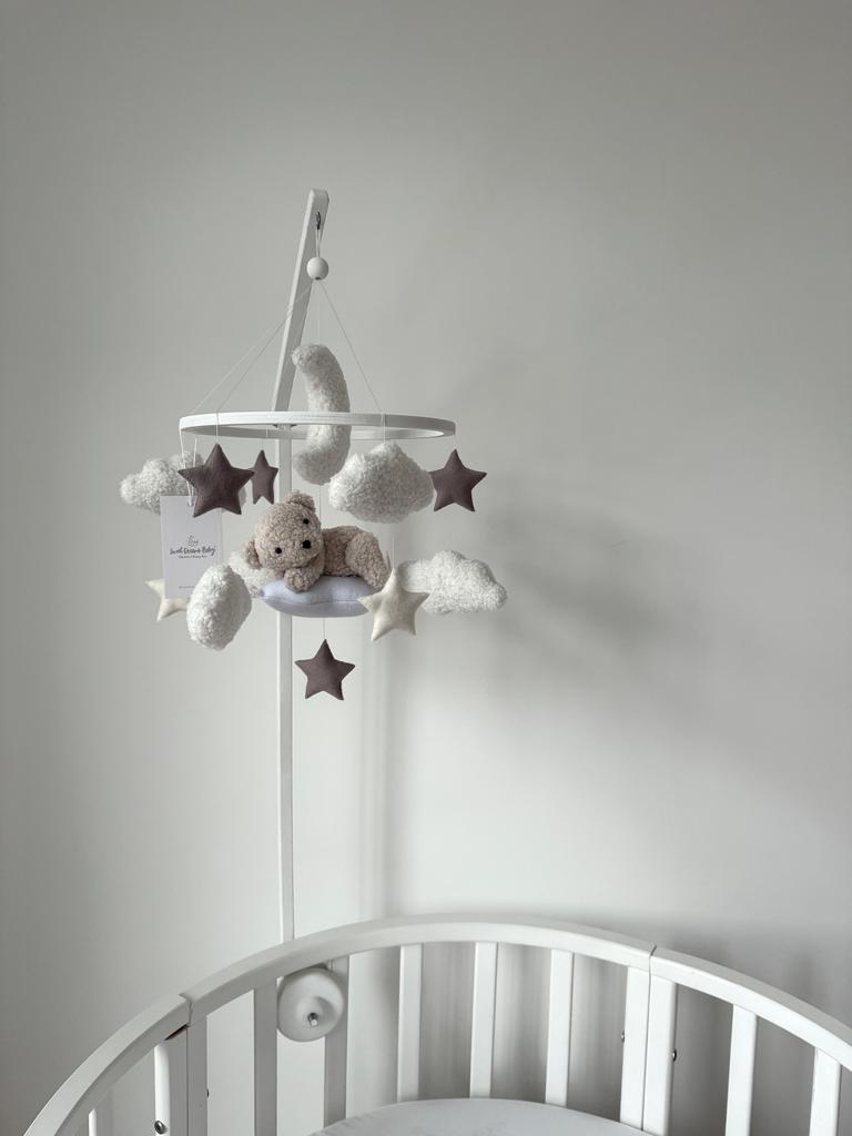 Мобиль мишка на луне (букле)