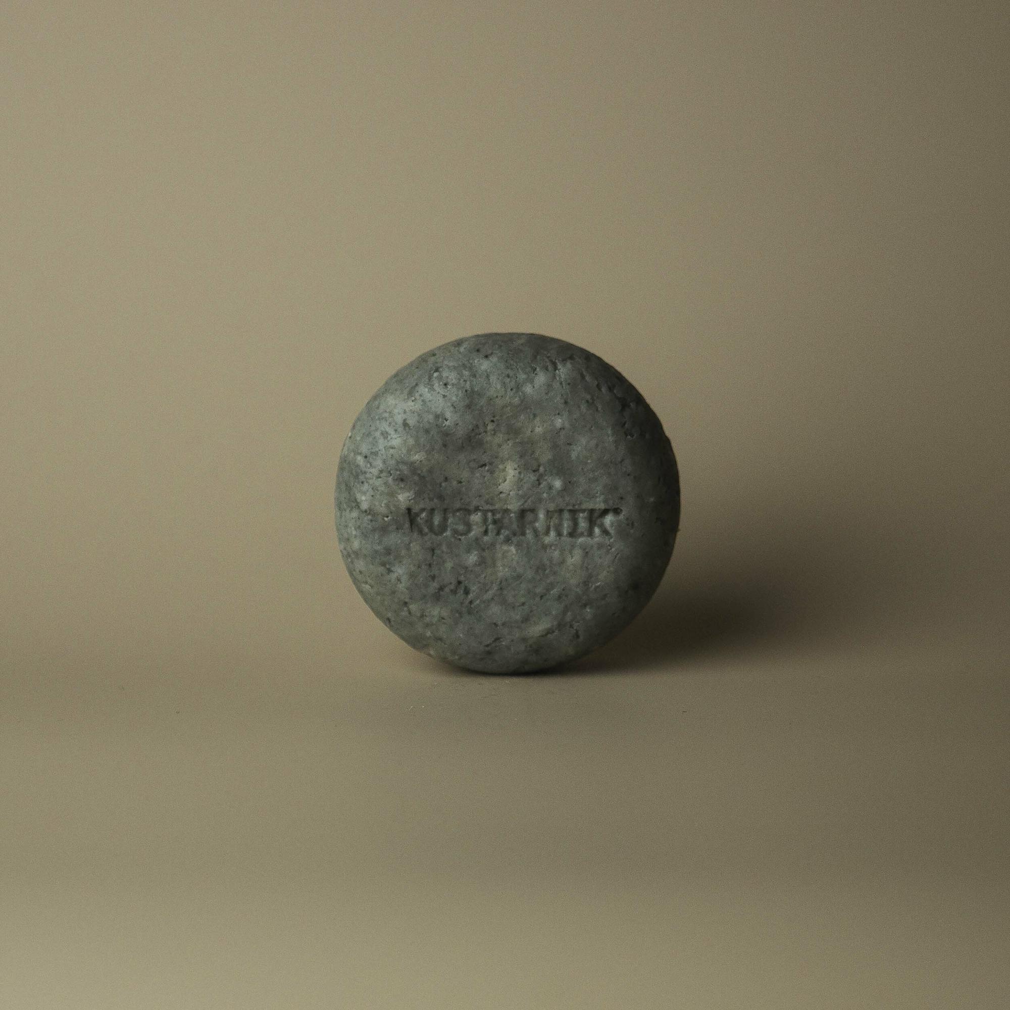 ТВЕРДЫЙ ШАМПУНЬ #77 Розовый перец / водоросли