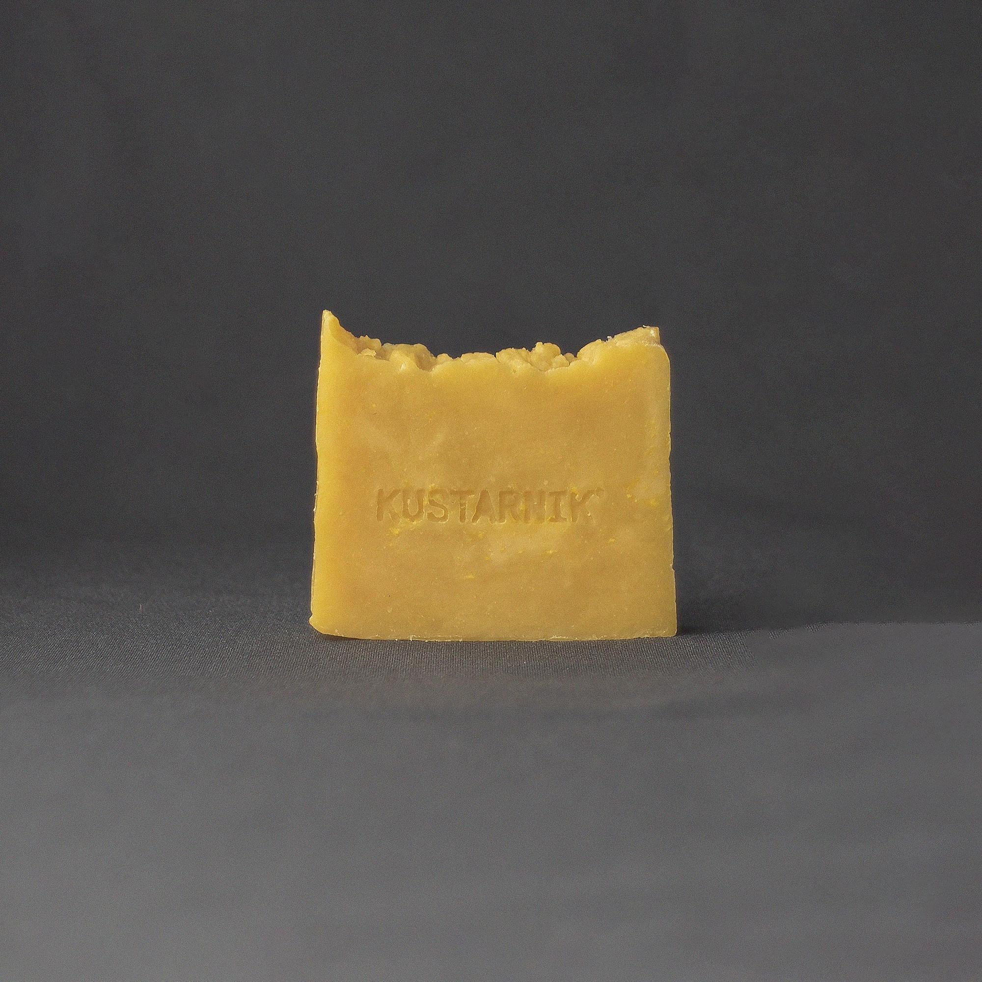 Твердое мыло #93 ЧЕРНАЯ СМОРОДИНА / АПЕЛЬСИН / АМБРА, 100г