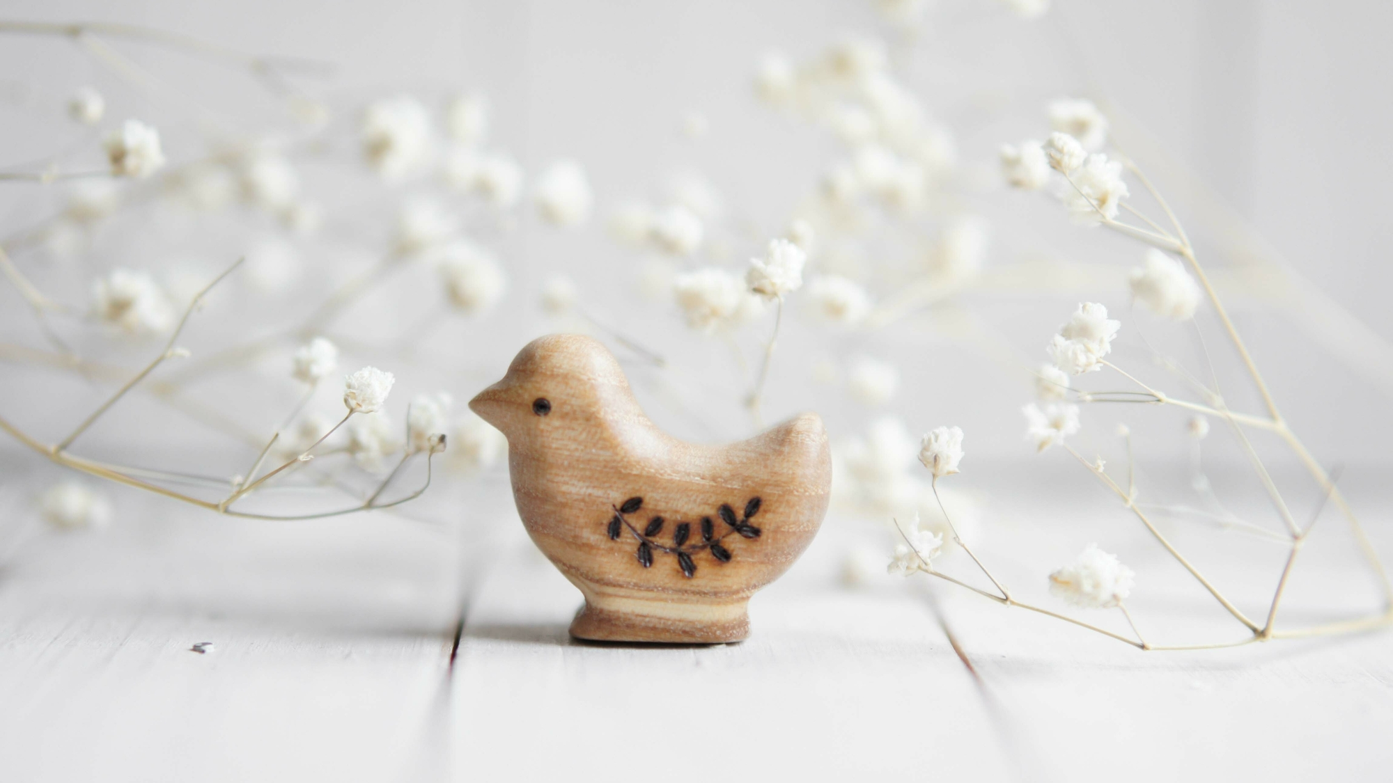 Сhick  wooden toy (looks straight) natural