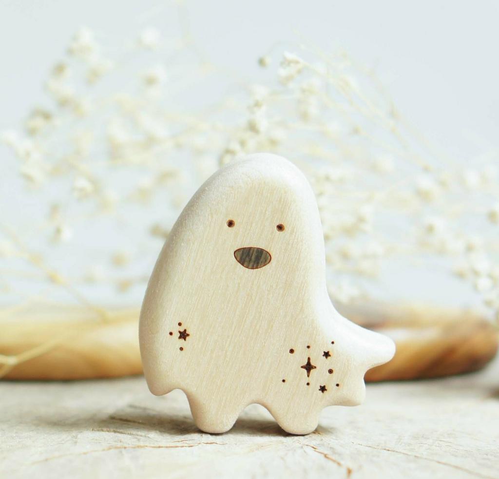 Wooden ghost toy 3