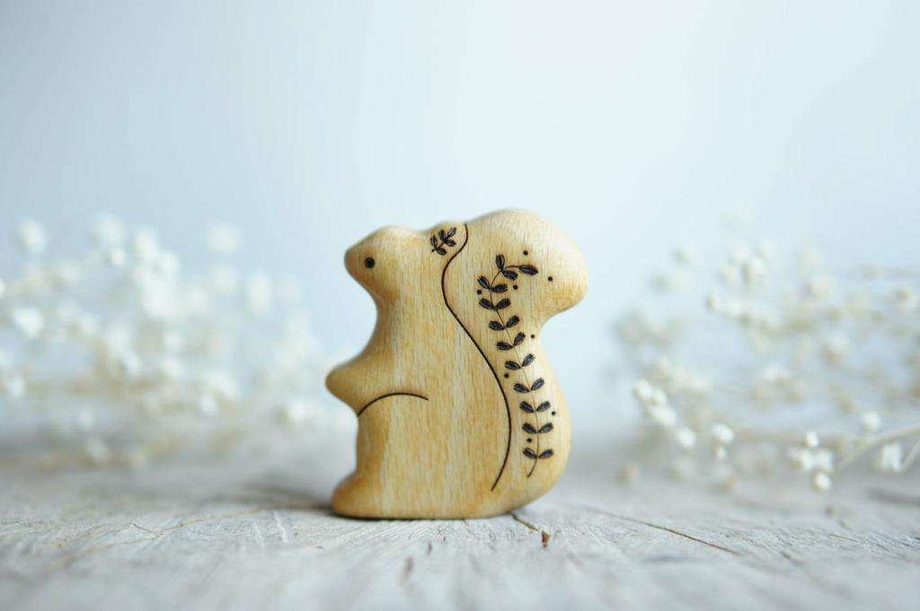 Squirrel Nutkin wooden toy (painted)