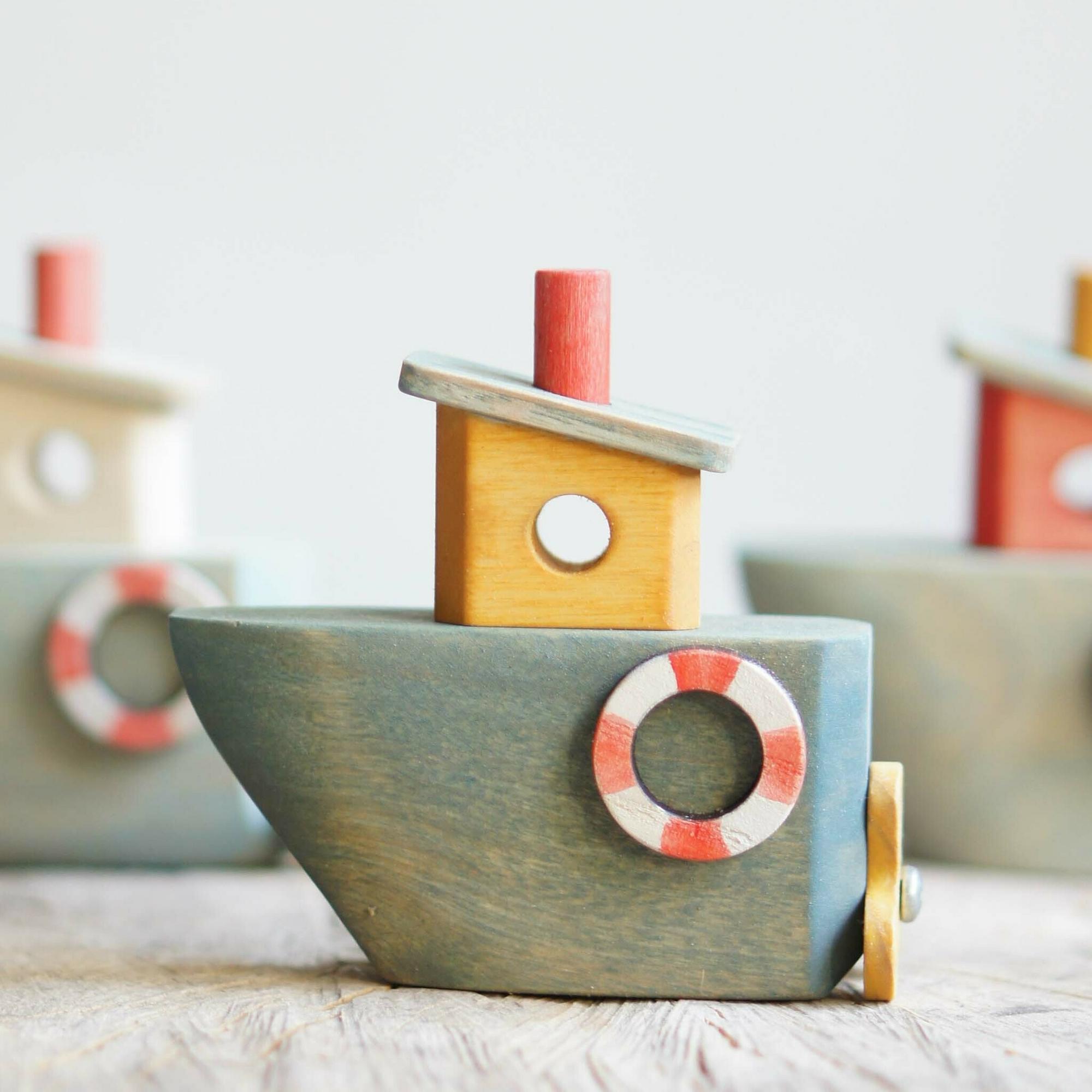 Boat (orange + navy blue)