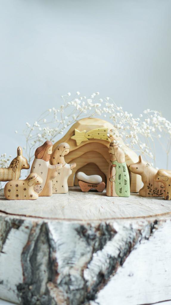 Nativity scene set 12 pcs