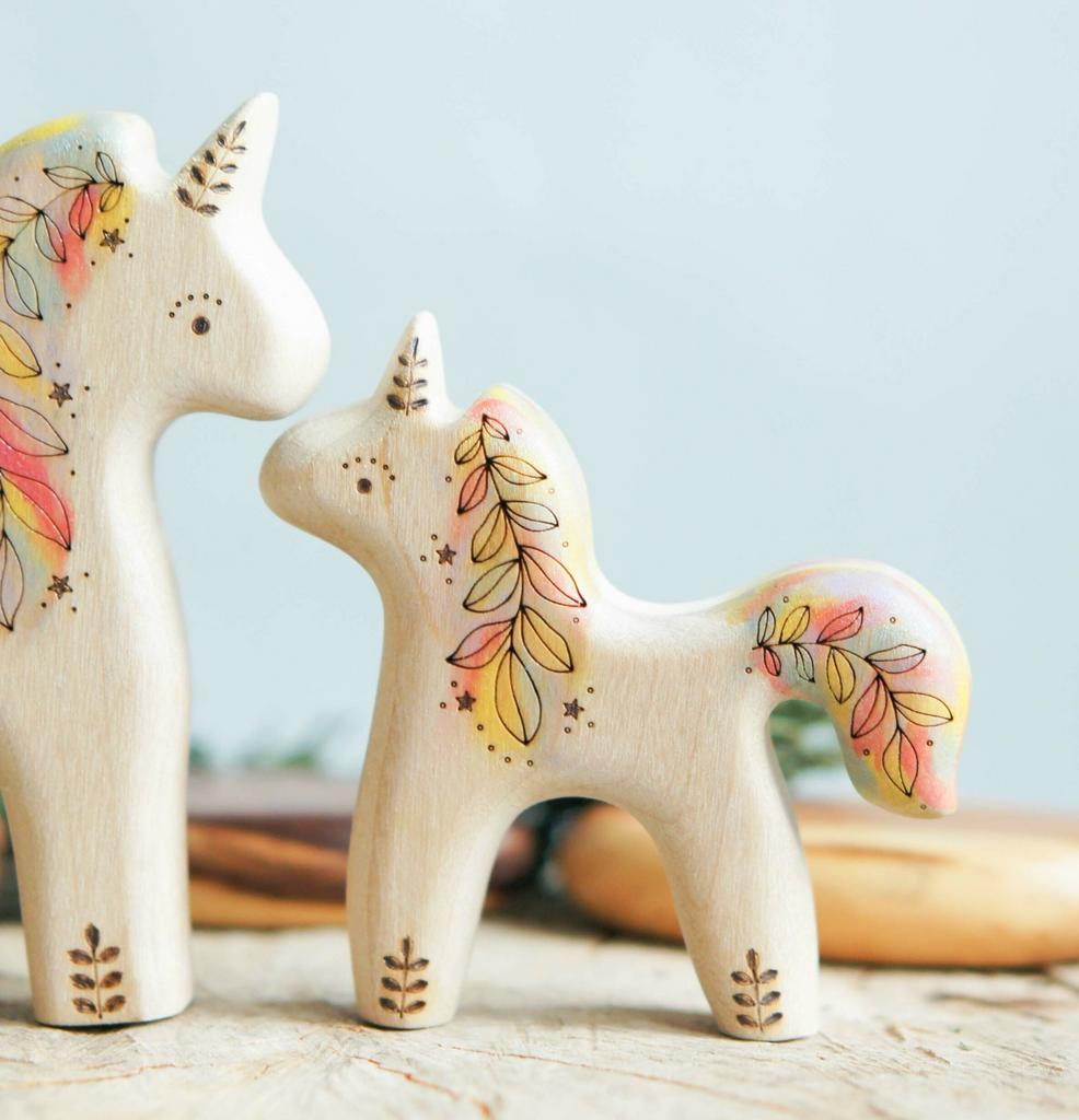 Baby unicorn (color)