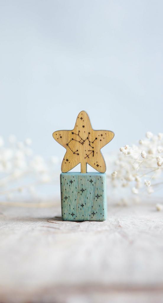 Wooden star zodiac Sagittarius with gift stand