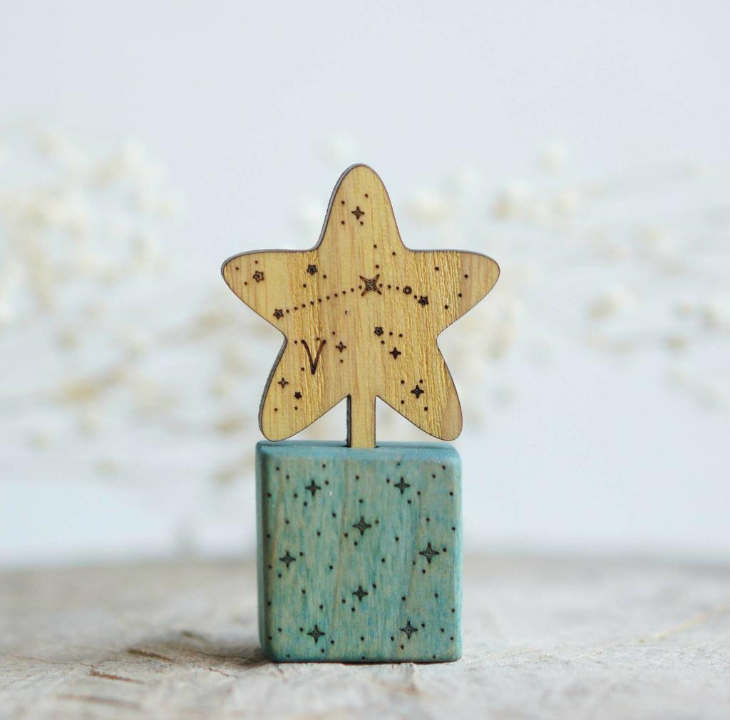 Wooden star zodiac Aries with gift stand