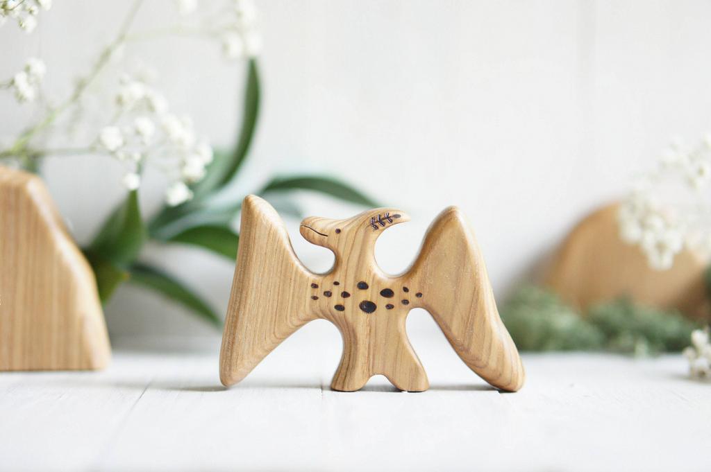 Dinosaur pterodactyl wooden toy