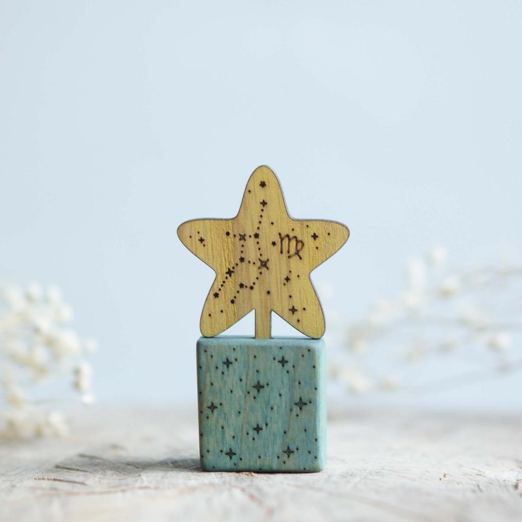 Wooden star zodiac Virgo with gift stand