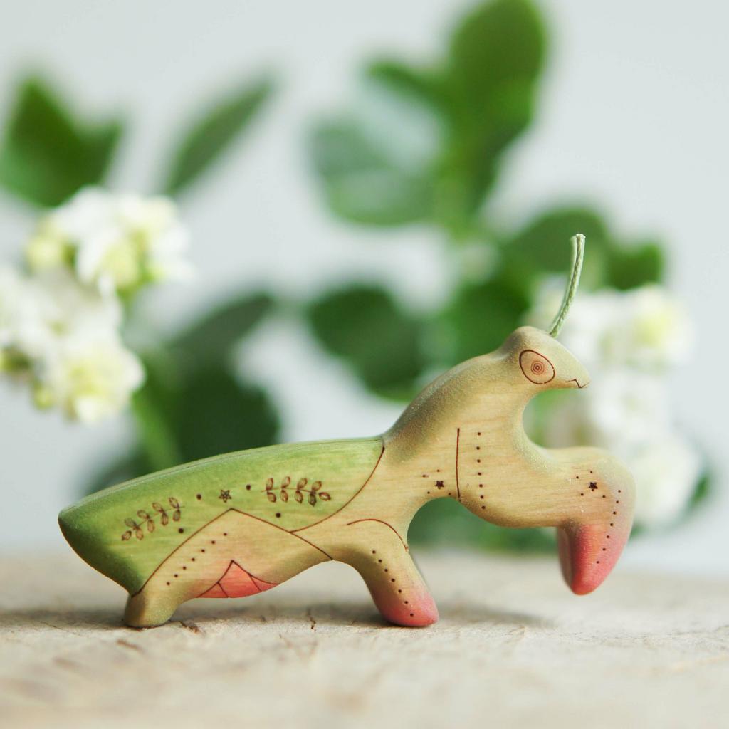Mantis wooden toy (green)