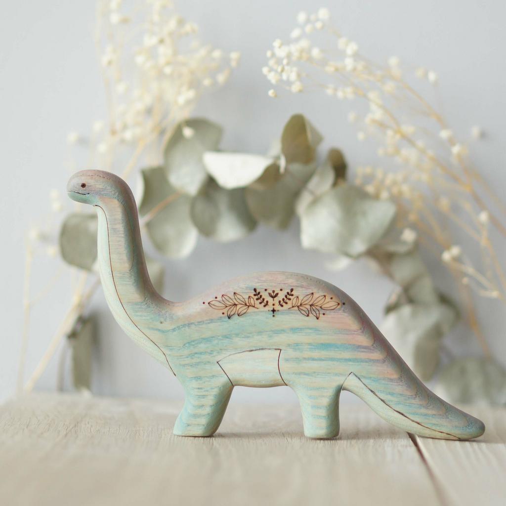 Brontosaurus wooden toy (colored)