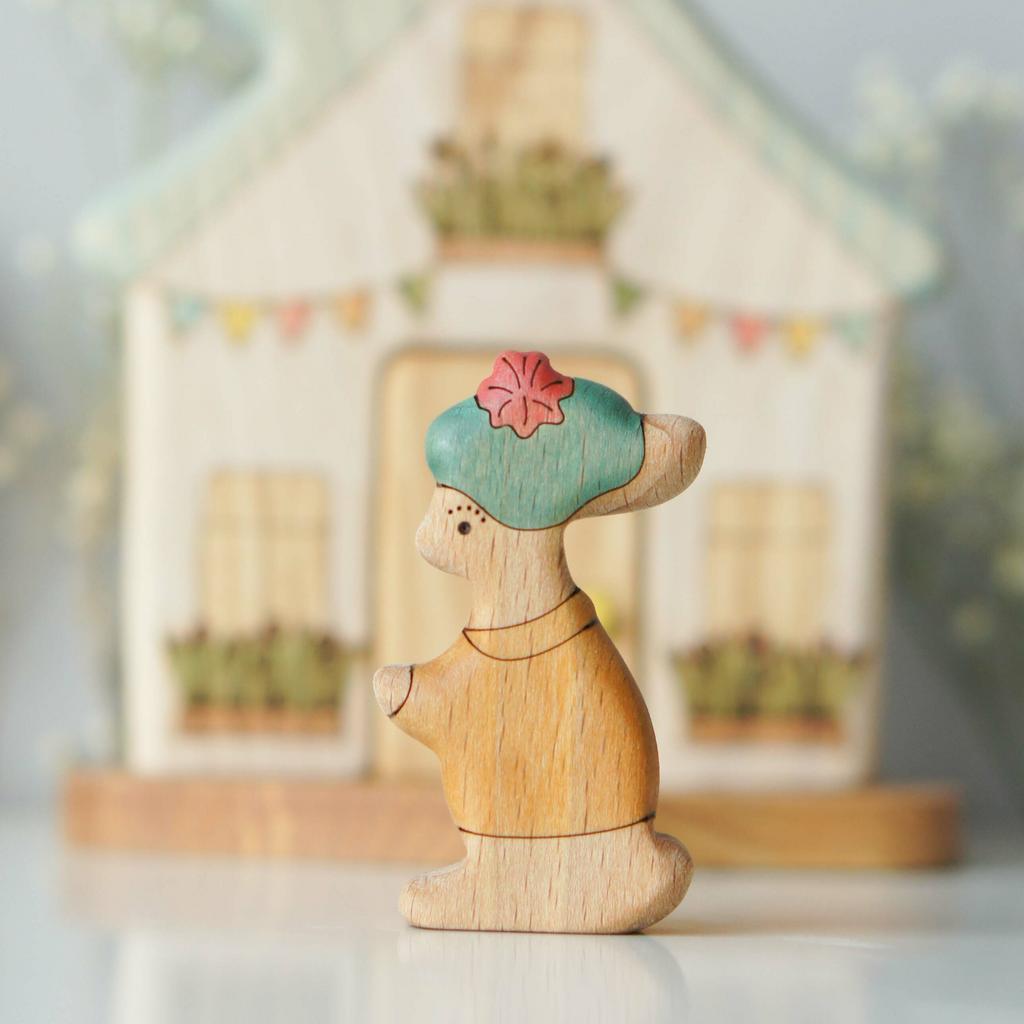 Benjamin Bunny wooden toy