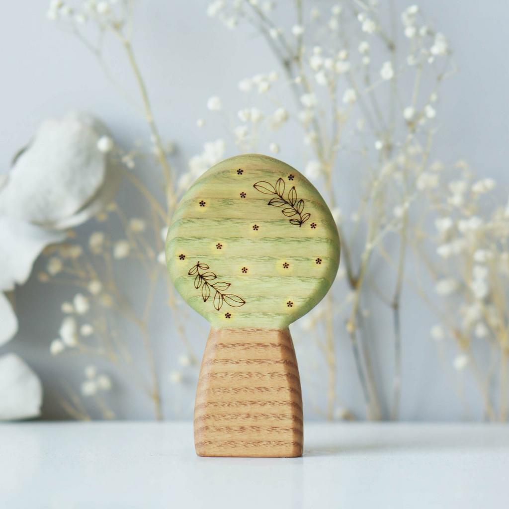 Wooden tree toy 5 (painted)