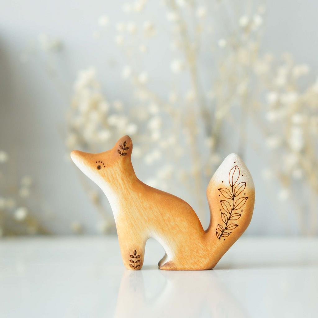 Fox baby sitting (colored)