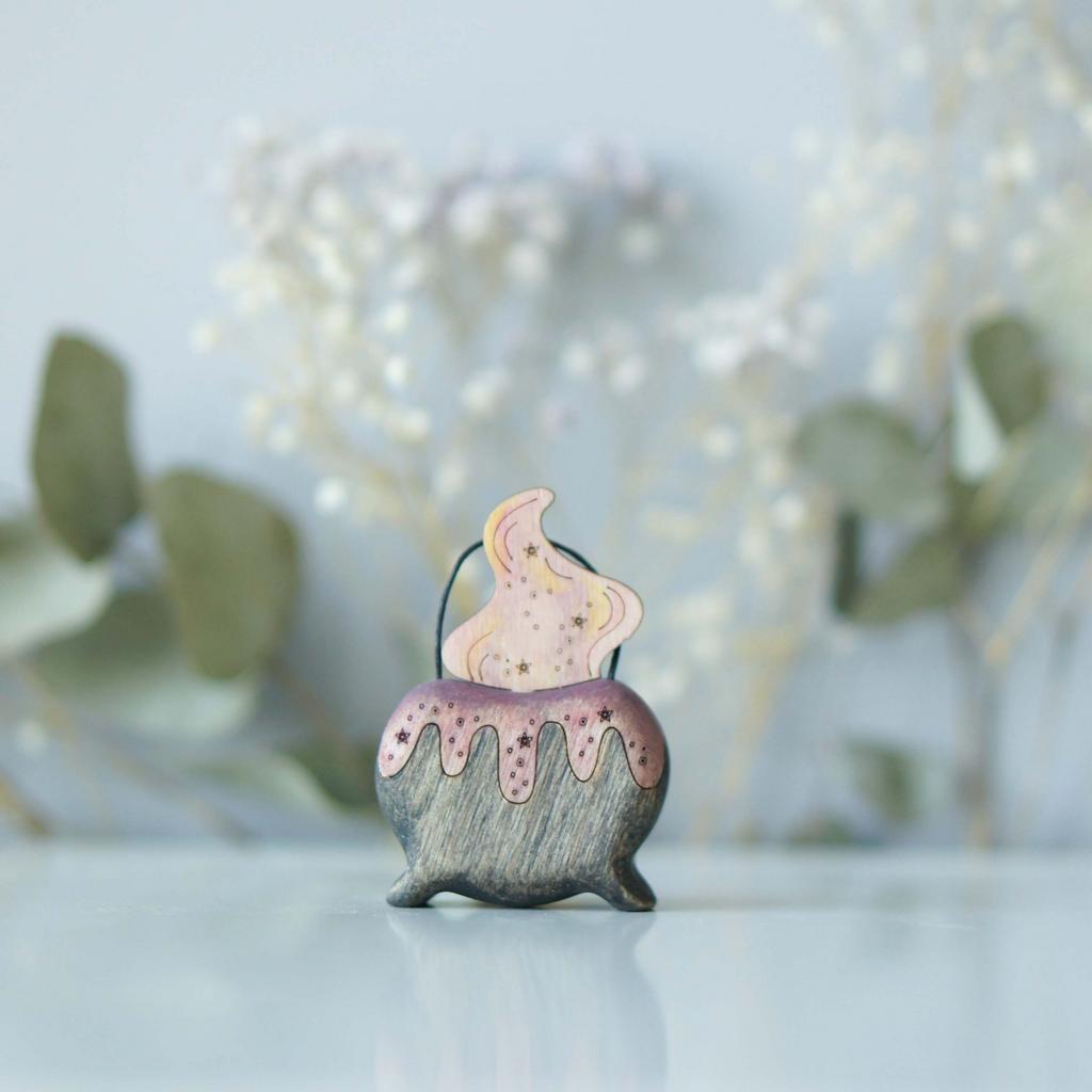 Cauldron (purple) toy