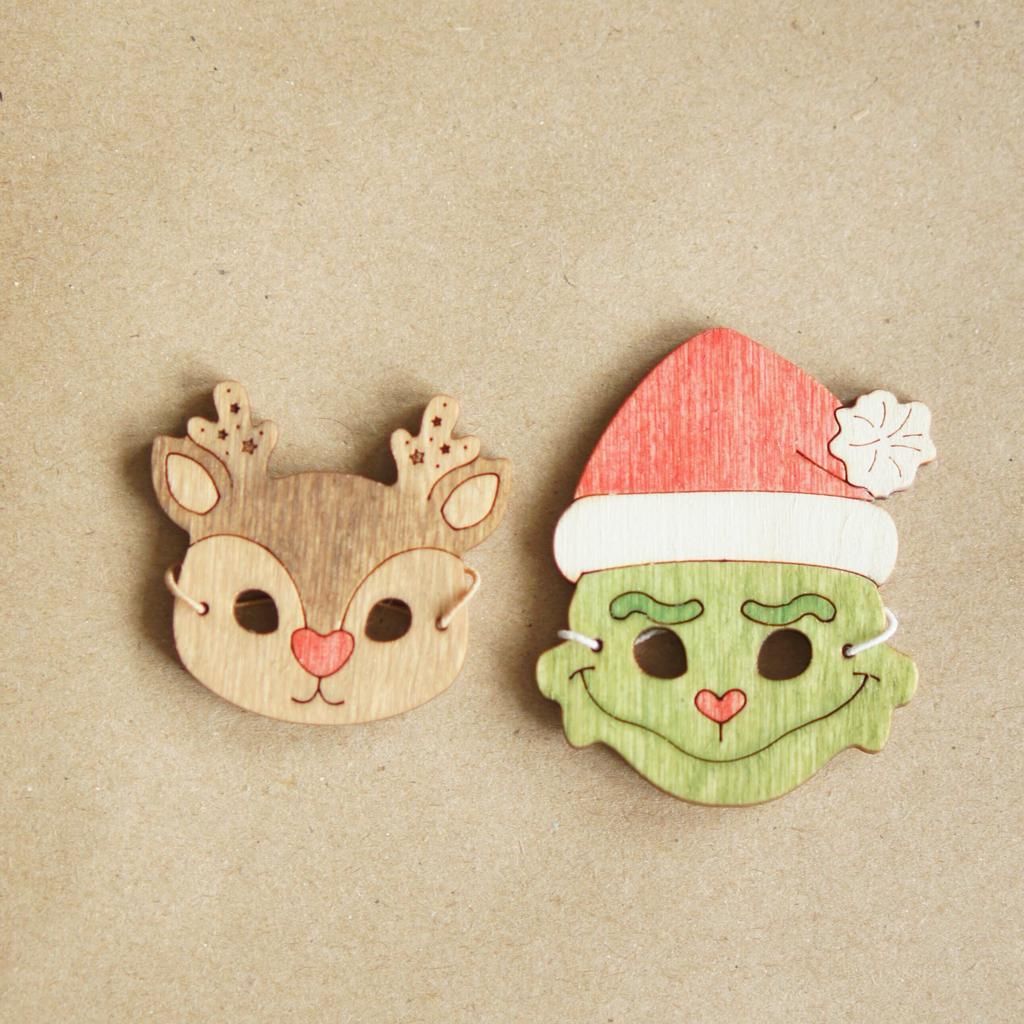 Christmas masks (2 pieces)
