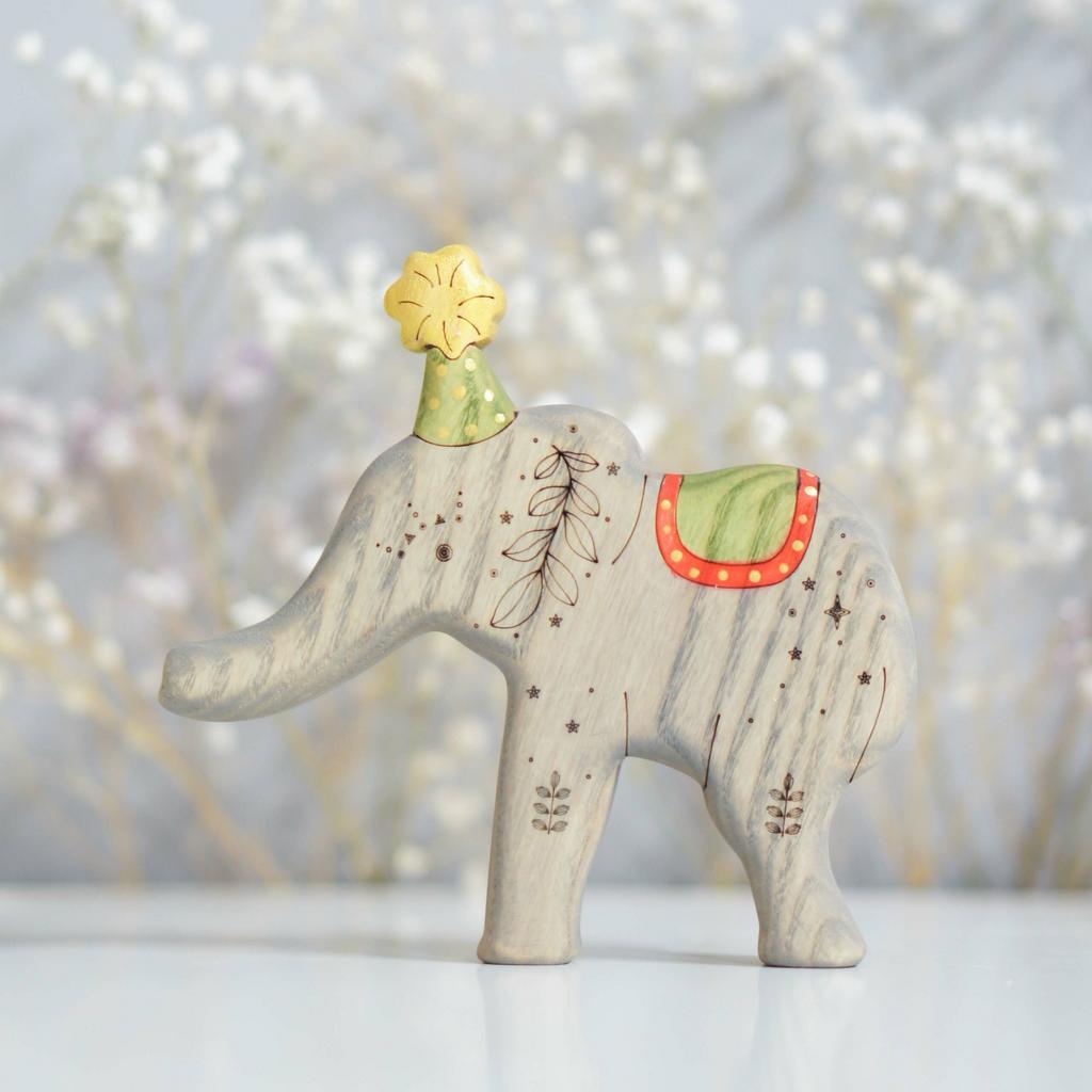 Circus elephant toy (green) (with sparkle)