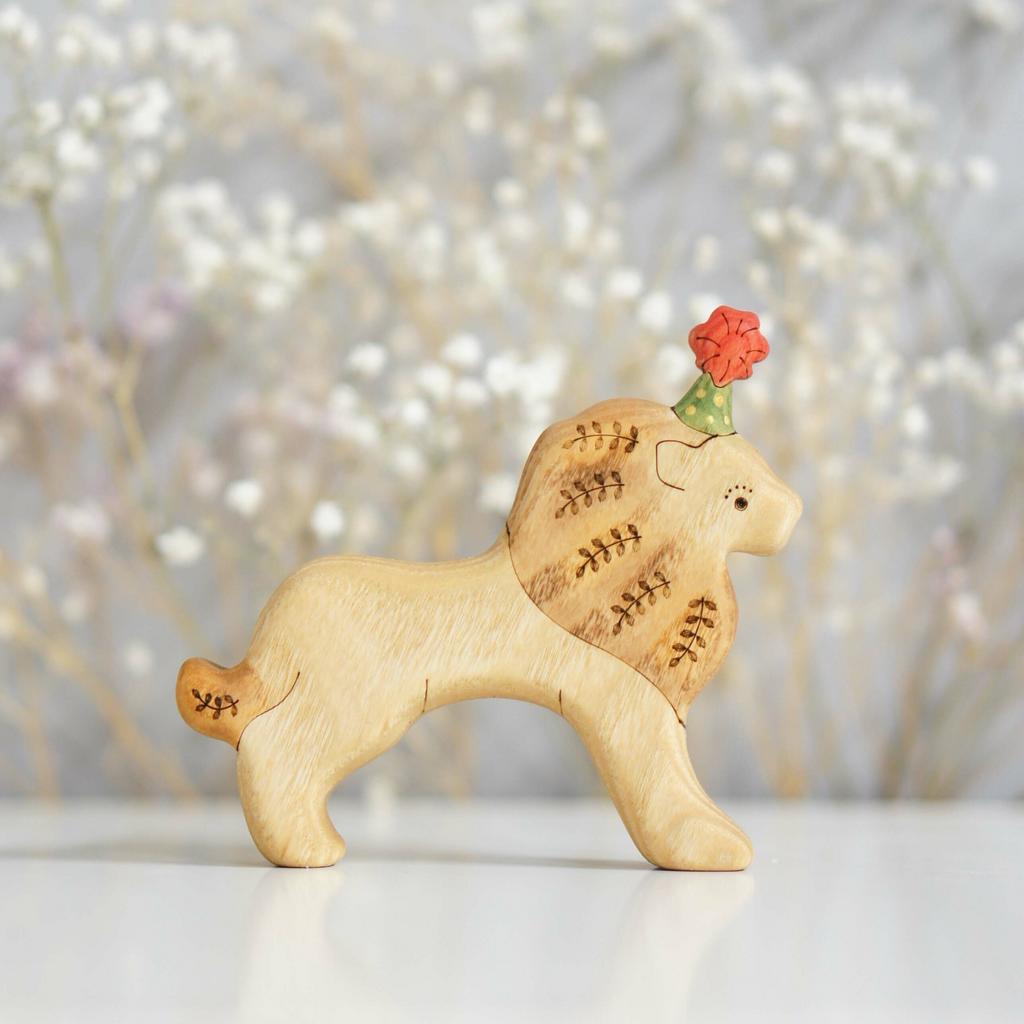 Circus lion toy (with sparkle)