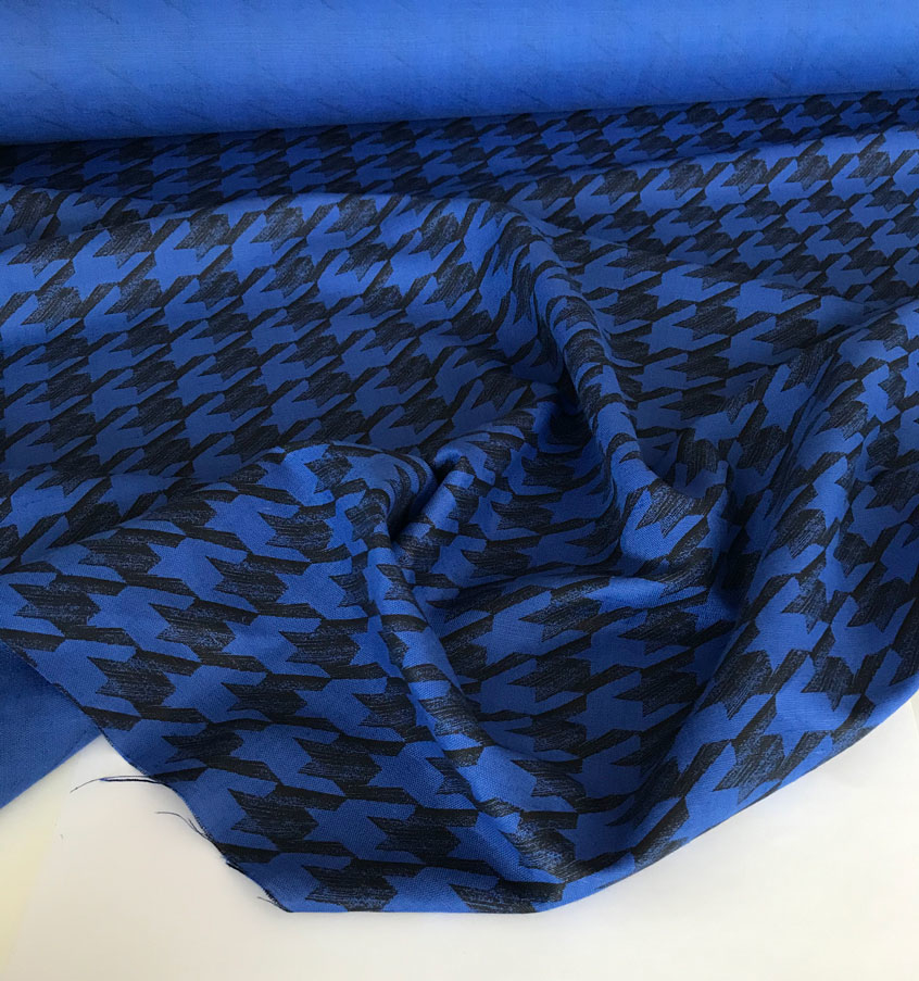 лен синий с принтом гусиная лапка