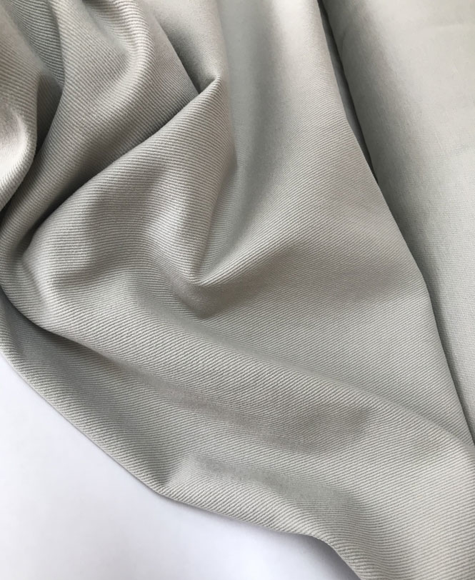 хлопковый джинс светлый серый