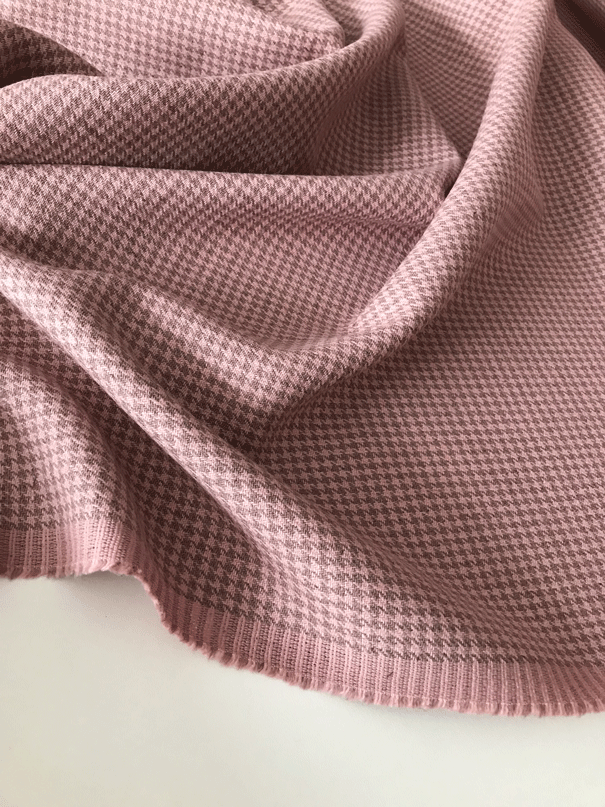 Лён "Гусиная лапка розовая" плотный