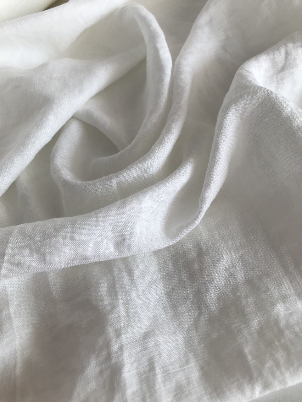 Лён с вискозой "Белый" с эффектом мятости (crush)