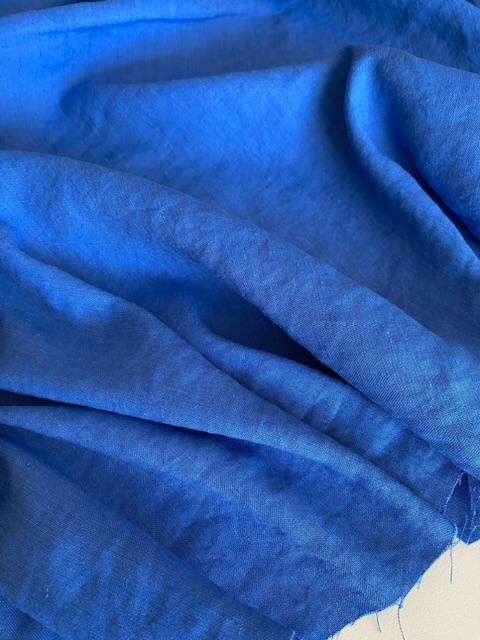 Лён с вискозой "Лазурный синий" с эффектом мятости (crush)