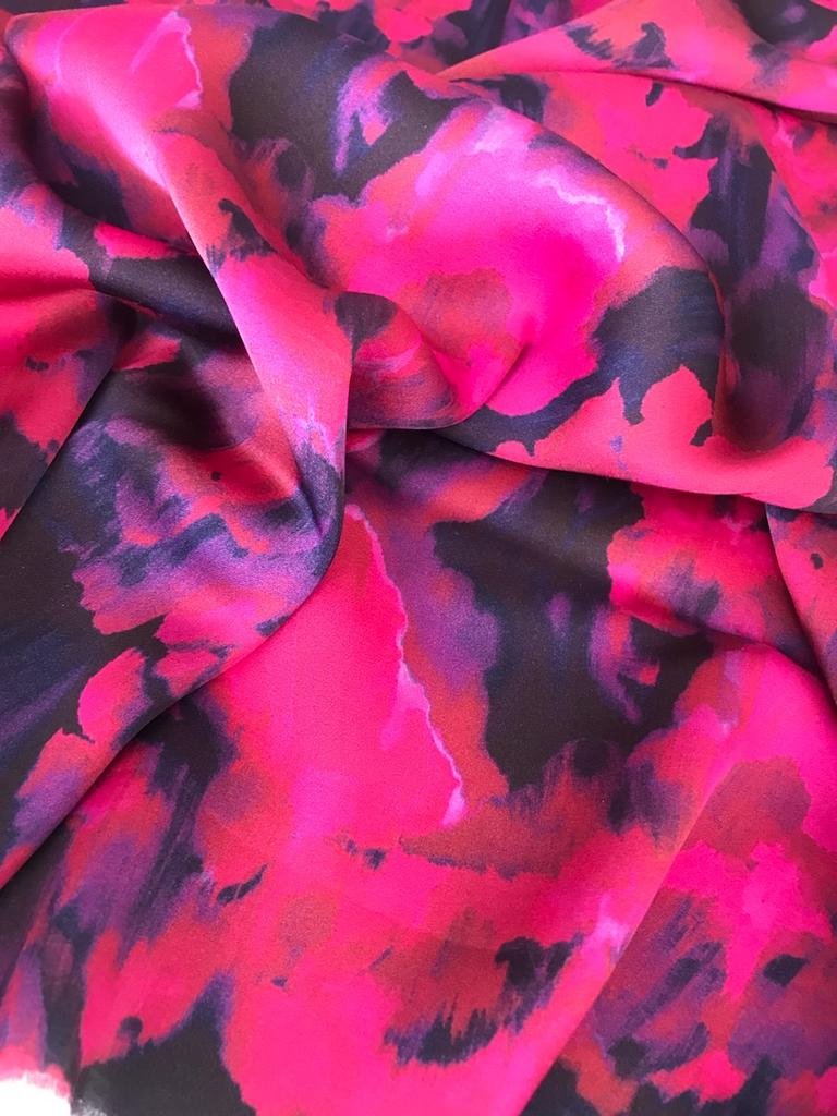 Вискоза атласная Ratti "Королевская фуксия"