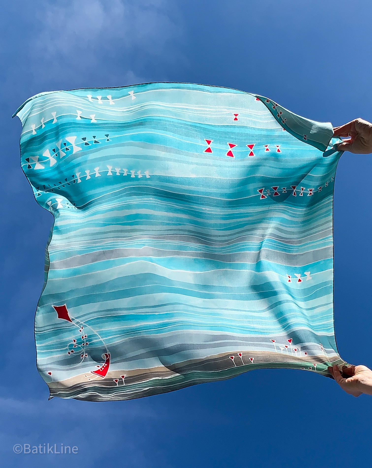 Шёлковый платок "Воздушный змей из детства"