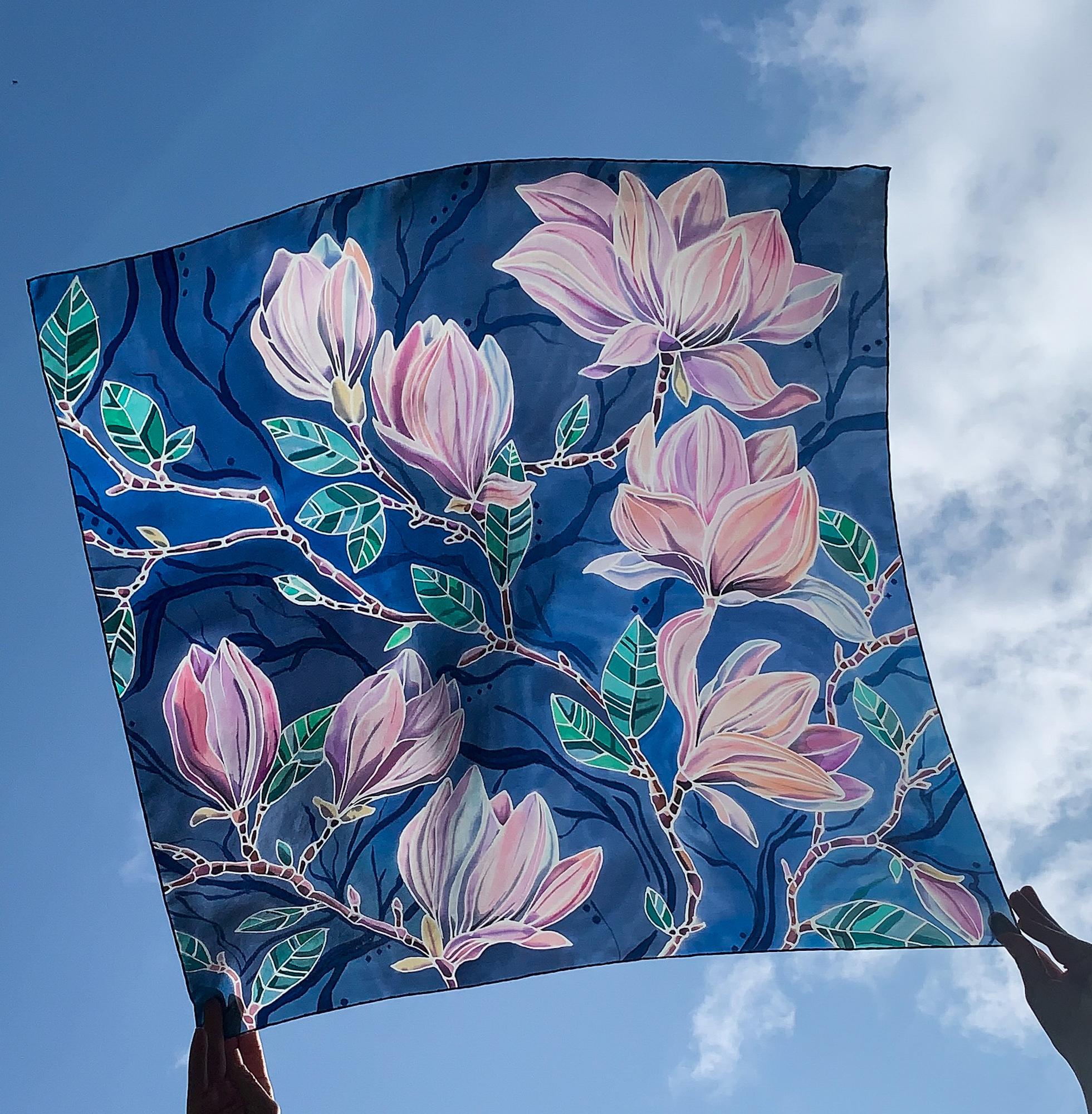 Шёлковый платок "Магнолия”