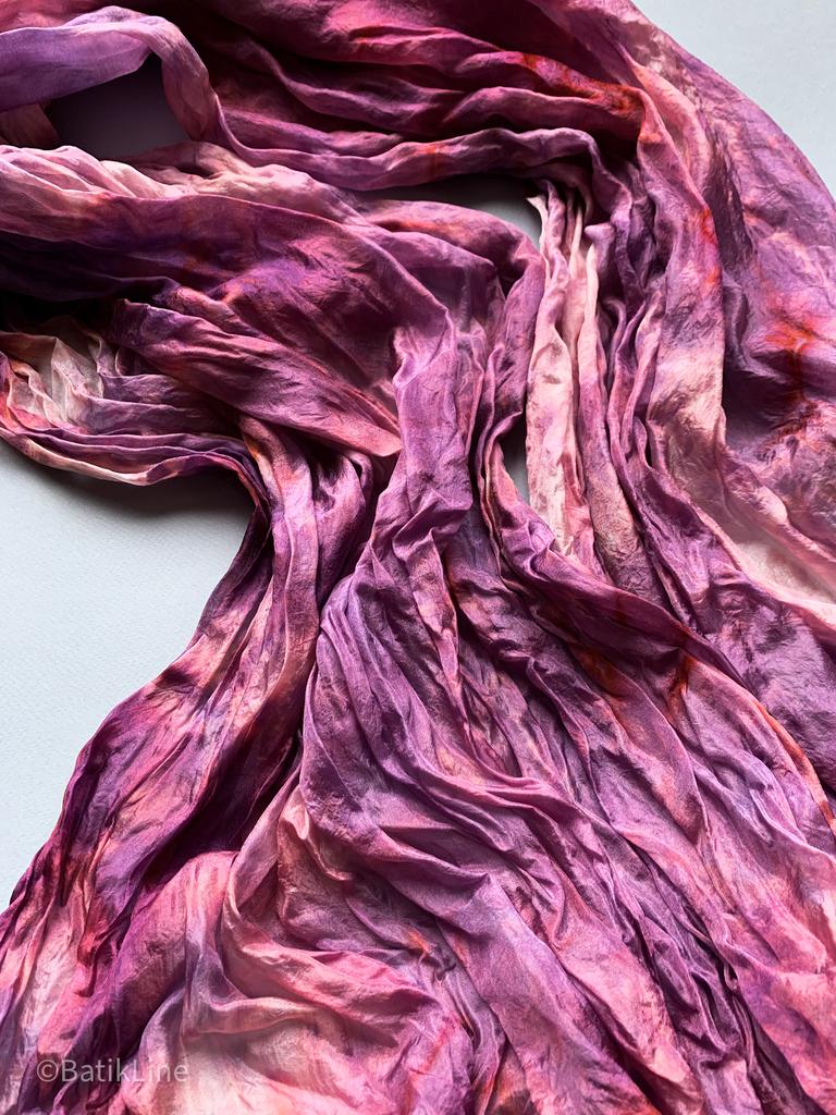 Шелковый палантин Ягодная лава