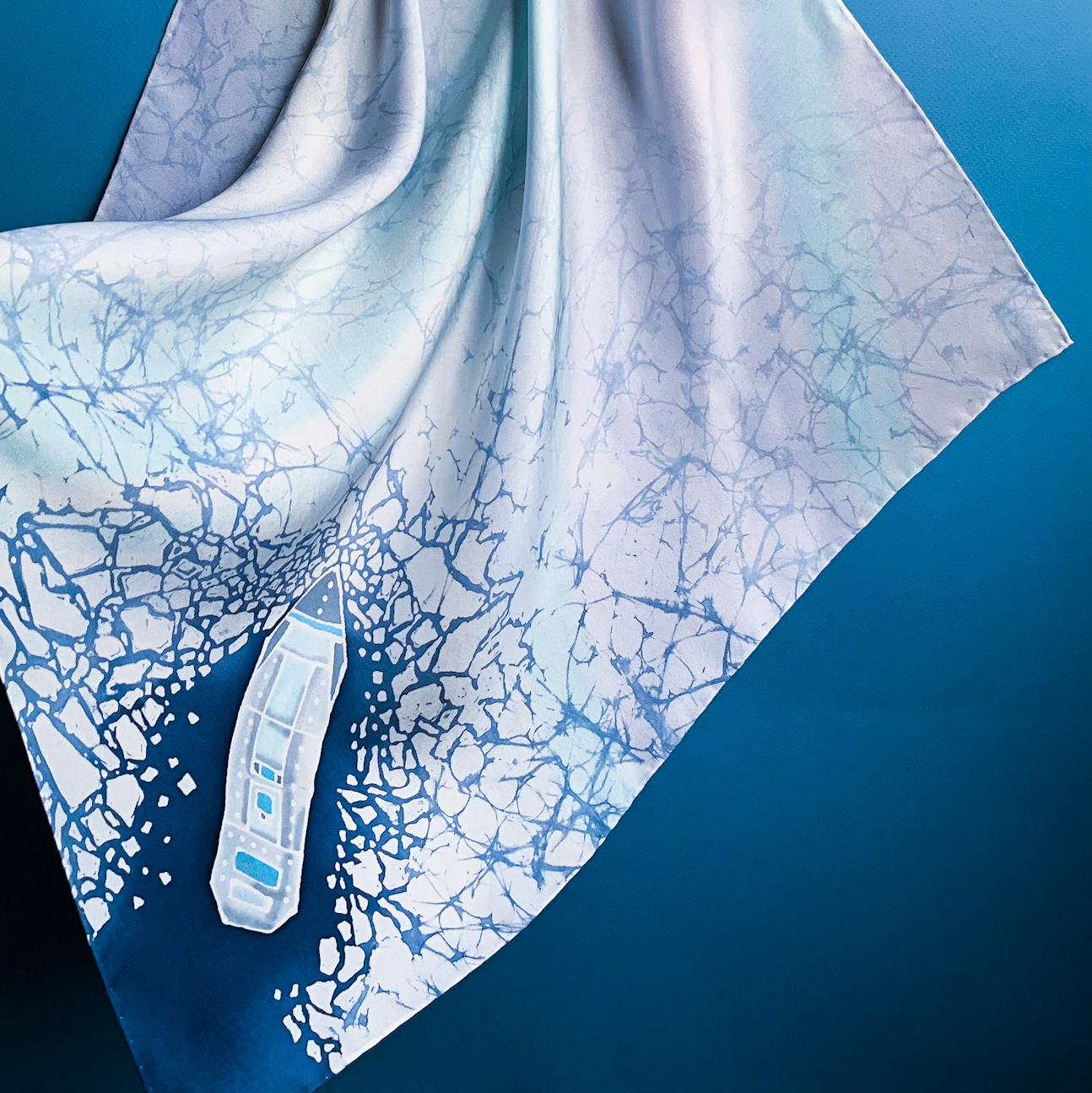 Шелковый платок с изображением льда и ледокола