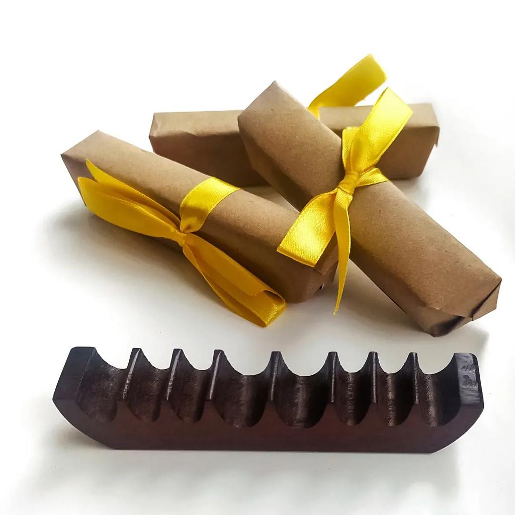 ПОДСТАВКА ПОД КИСТИ,  дуб/ясень