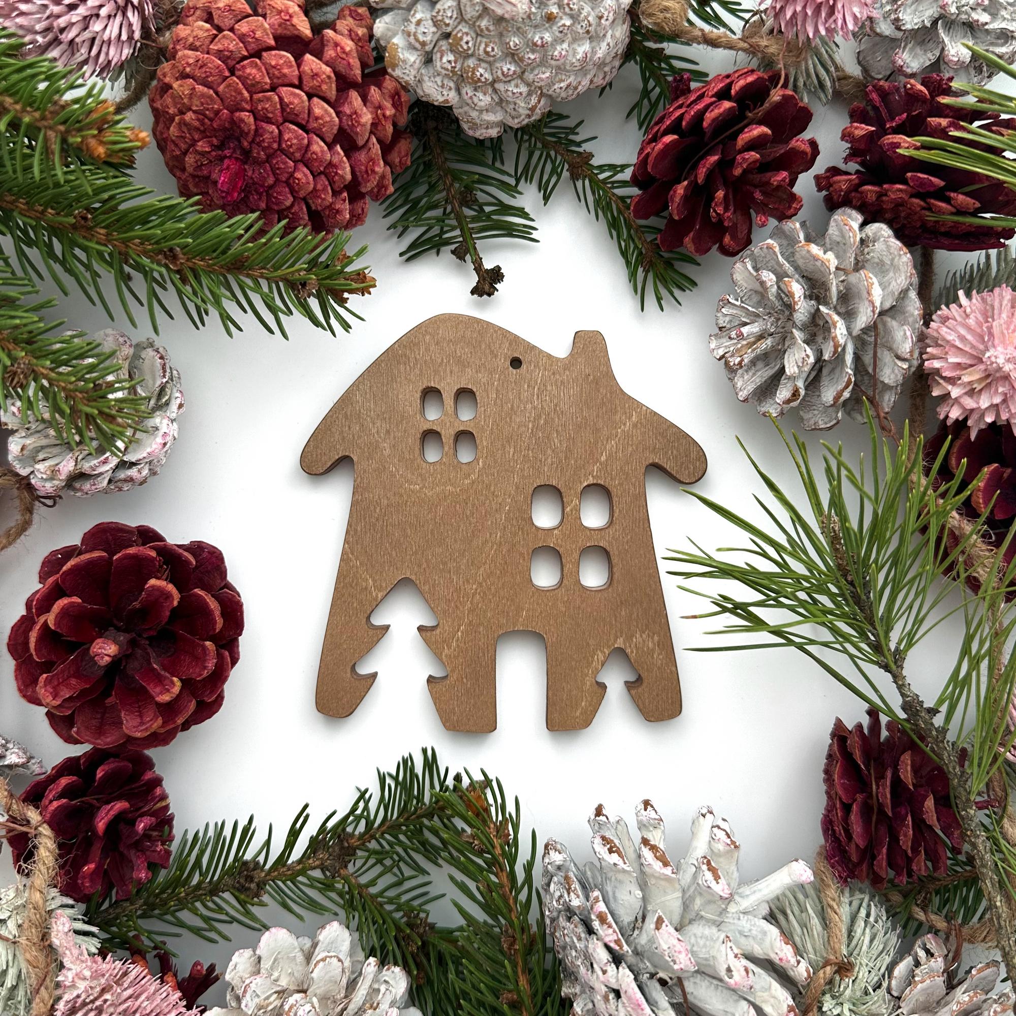 Домик (4 шт) Деревянная елочная игрушка из коллекции "Уют"