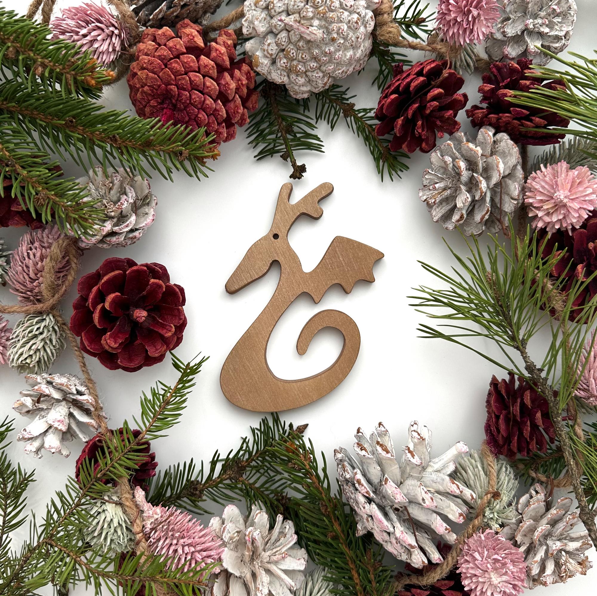 Дракон (4 шт) Деревянная елочная игрушка из коллекции "Звери"